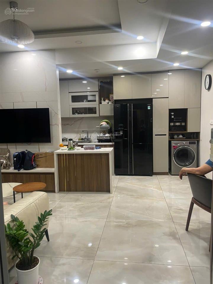 Cần bán gấp căn hộ trước tết newton residence 96m2 3pn giá 8 tỷ. đt 0909 476 *** cường view mát