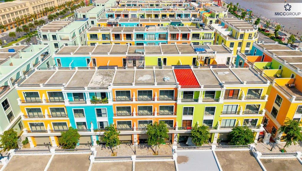 Shophouse tài lộc vin vũ yên áp voucher 1,5 tỷ giá tts chỉ còn 6.8 tỷ