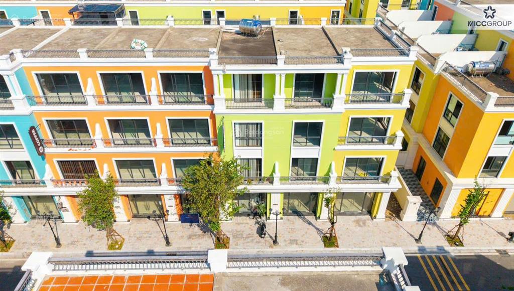 Shophouse tài lộc vin vũ yên áp voucher 1,5 tỷ giá tts chỉ còn 6.8 tỷ