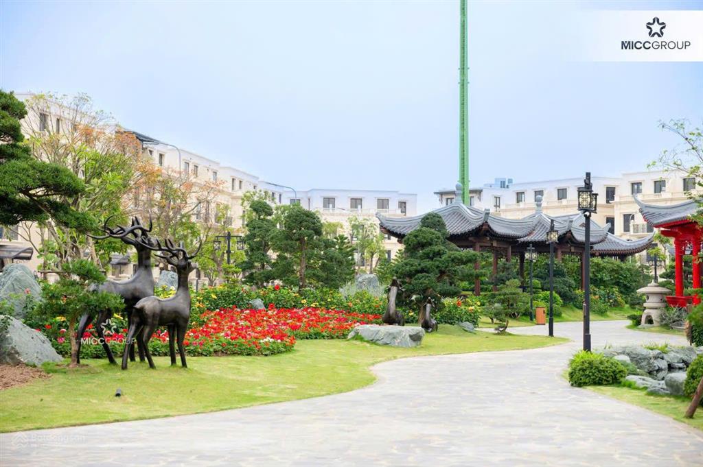 Chuyển nhượng biệt thự song lập đảo vua vị trí lõi gần công viên giá cắt lỗ hơn 14 tỷ  0936 652 ***