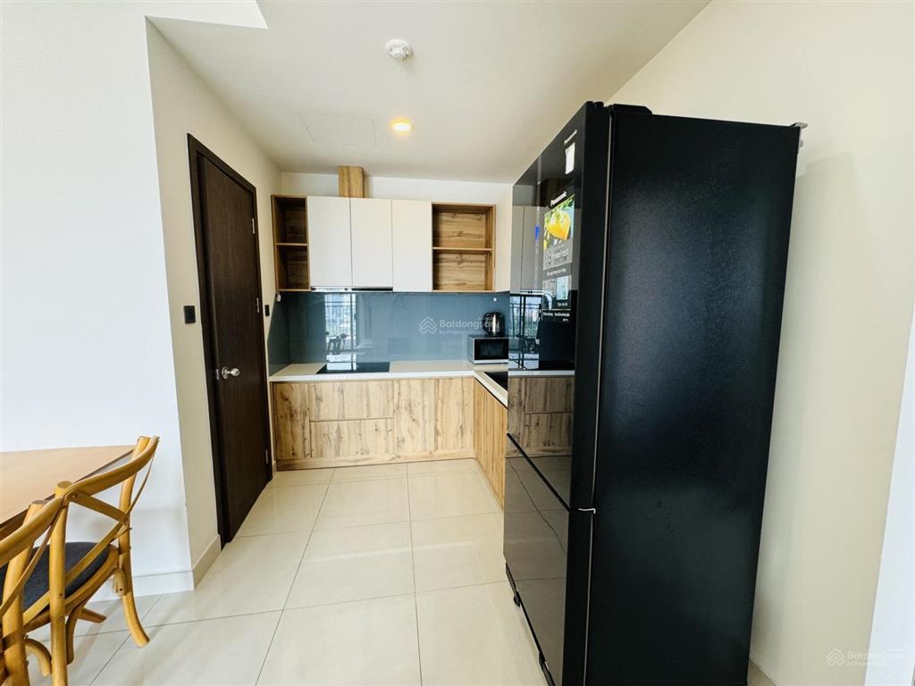 Bán căn saigon royal 88m² 2pn, view sông 13,5 tỷ full nội thất đẹp,  0931 802 68o