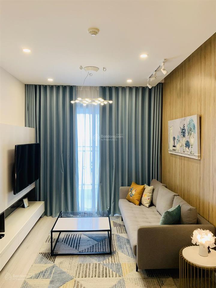 Cho thuê căn hộ saigon royal quận 4, 60m 2pn 1wc, full nt đẹp tầng cao 19tr.  o931 8o 26 8o