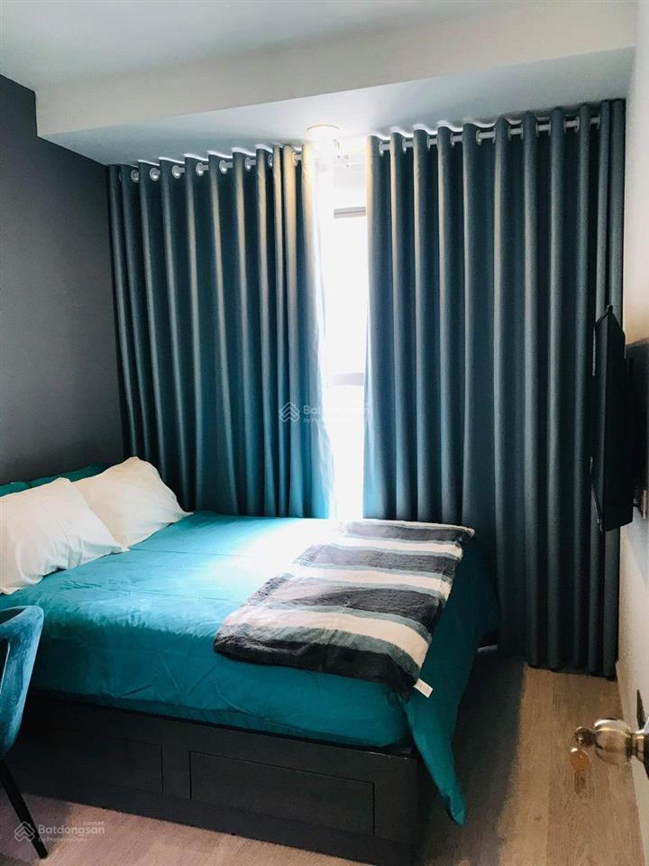 Cho thuê căn hộ saigon royal quận 4, 60m 2pn 1wc, full nt đẹp tầng cao 19tr.  o931 8o 26 8o