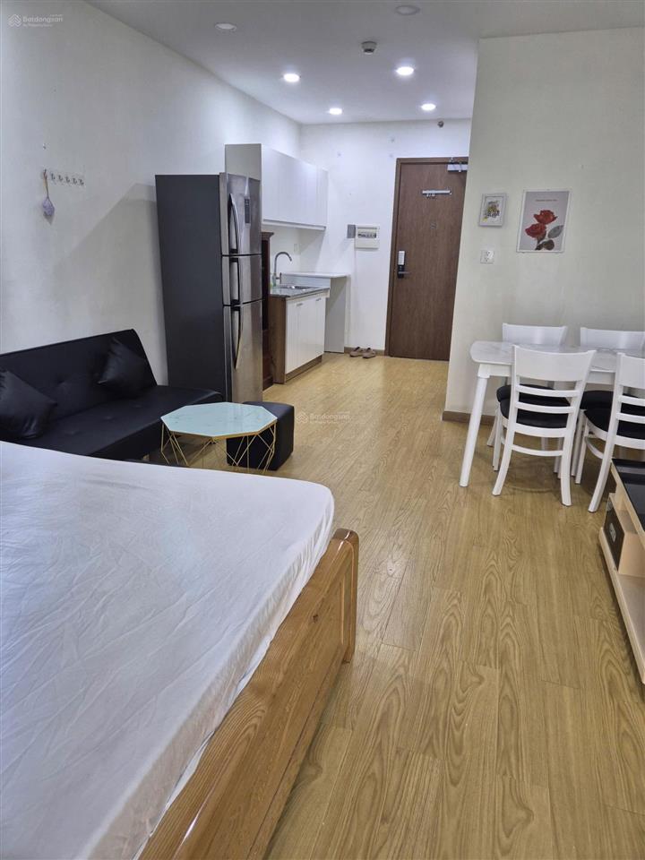 Tin thật cho thuê millennium 38m2 full nội thất, giá 11tr. ở liền.  0931 802 ***