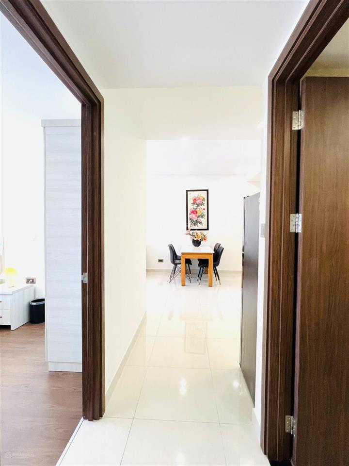 Bán nhanh saigon royal 82m2 2pn2wc tầng cao, full nội thất, 8ty6 all in   0931 8o 26 8o