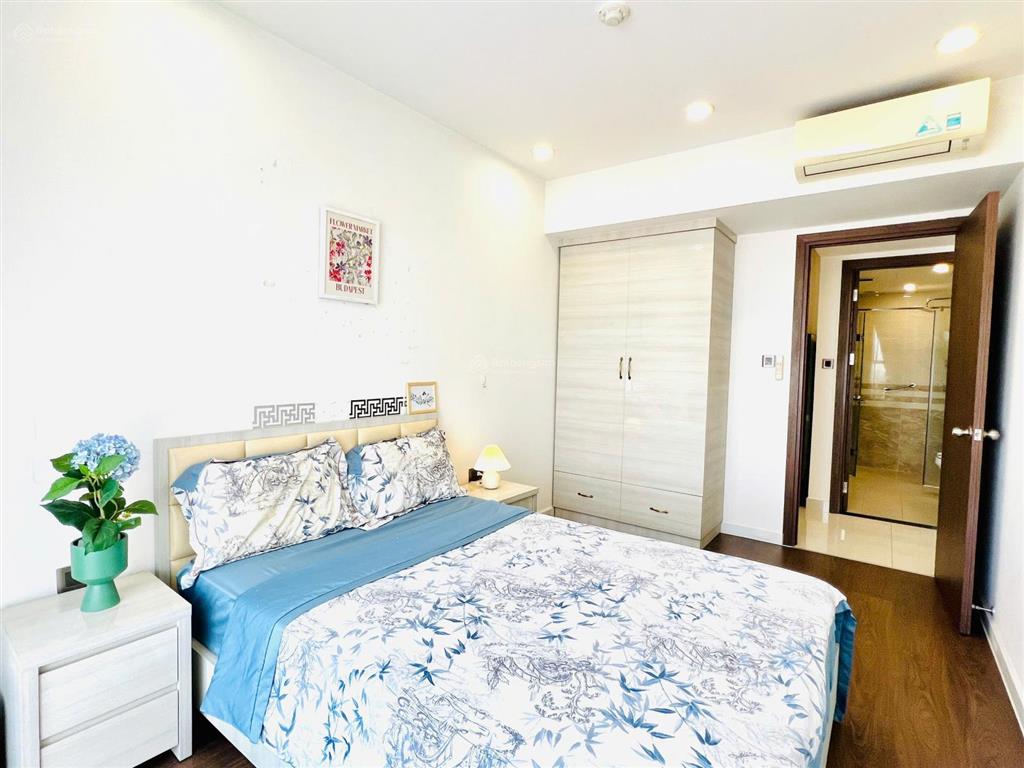 Cho thuê saigon royal tầng cao view bitexco & nhà rồng 88m2 2pn2wc chỉ 25 tr/th   0931 802 ***