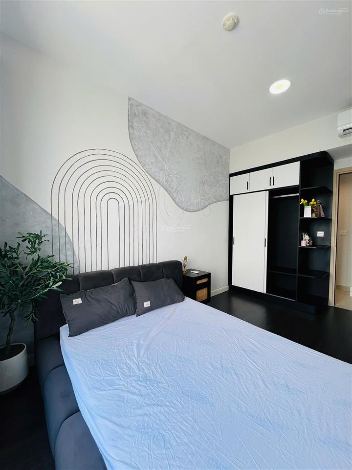 Cần bán nhanh river gate 2pn2wc 74m2 full nội thất nhà đẹp giá 7tỷ2   0931 802 ***