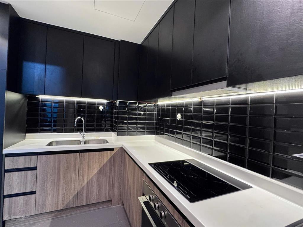 Cho thuê căn hộ de la sol 74m2 2pn 2wc full nội thất. giá chỉ 22tr   0931 802 ***