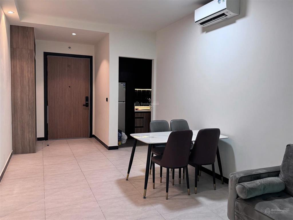 Cho thuê căn hộ de la sol 74m2 2pn 2wc full nội thất. giá chỉ 22tr   0931 802 ***