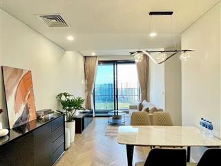 Chủ thân gửi cho thuê căn góc 2pn view landmark 81 trống sẵn ở ngay, văn phòng tại dự án xem dễ