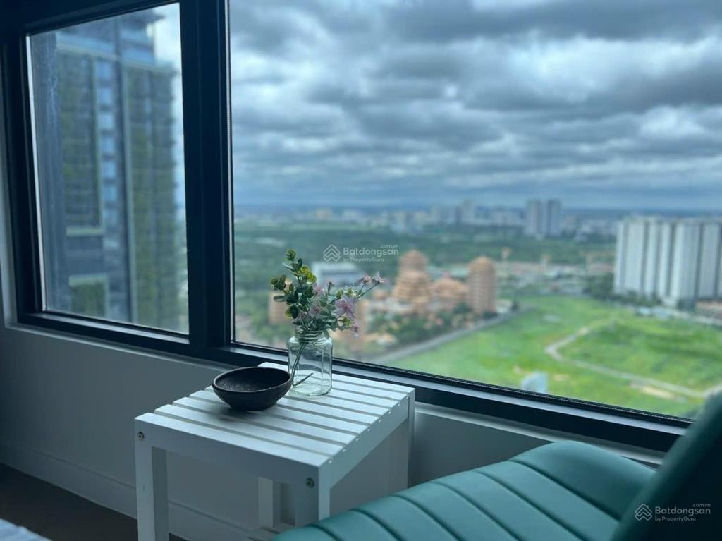 Hot deal cho thuê căn góc full nội thất 2pn lumiere riverside giá 37tr/tháng, sẵn chìa xem nhà dễ