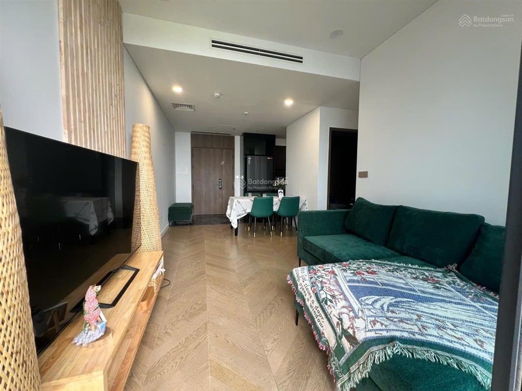 Hot deal cho thuê căn góc full nội thất 2pn lumiere riverside giá 37tr/tháng, sẵn chìa xem nhà dễ