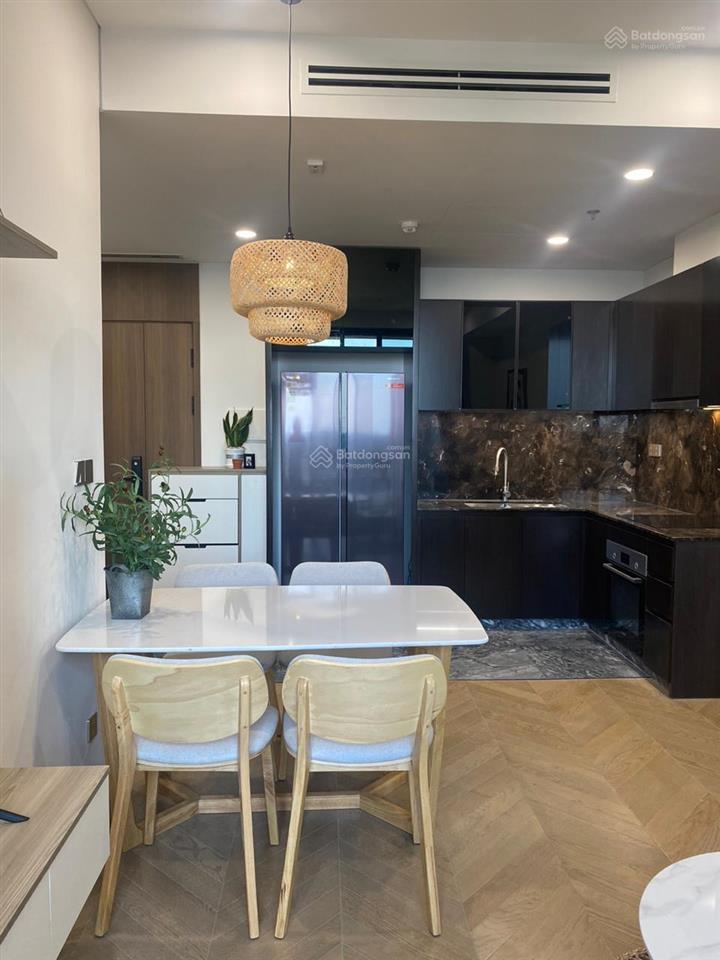 Chủ gửi cho thuê nhanh căn hộ 2pn lumiere riverside view sông trực diện, văn phòng tại dự án xem dễ