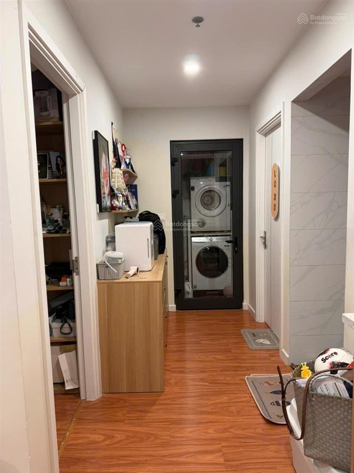 Cắt lỗ 300 triệu bán gấp căn 2pn55m4.39 tỷ imperia smart city