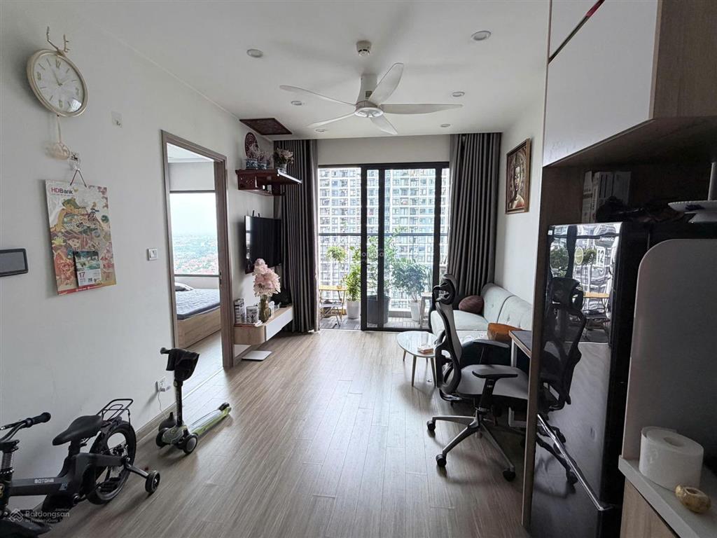 Bán gấp 2pn  55m2  sakura full nội thất 4,35 tỷ tại kđt vinhomes smart city