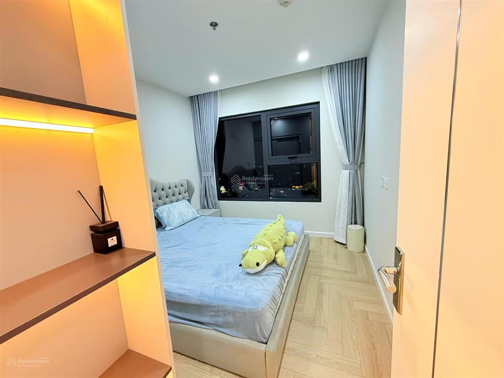 Cần bán gấp căn hộ 2pn 55m2  4 tỷ tòa imperia vinhomes smart city