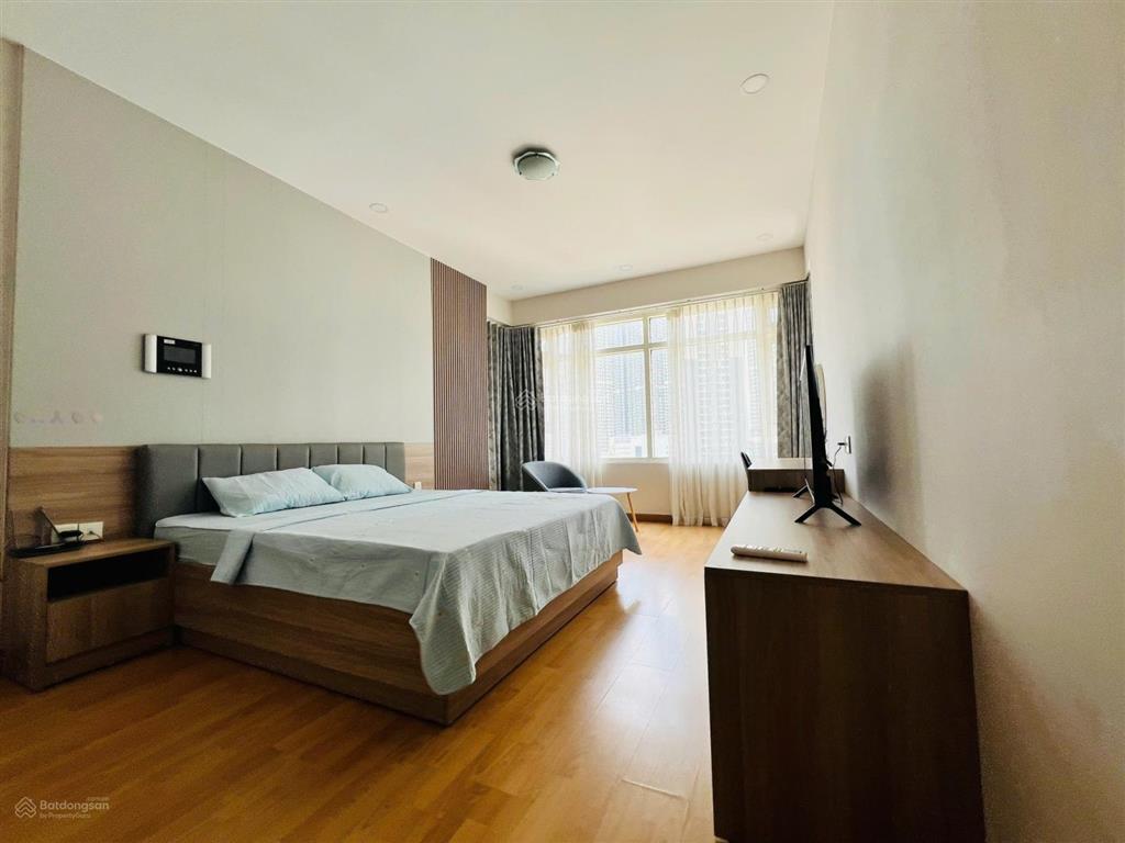 Hot! cần bán cc him lam chợ lớn q6, dt 82m2, 2pn/2wc, full nt, view đẹp, sở hữu shr!