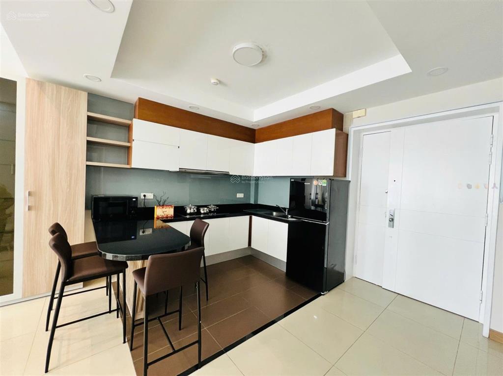 Hot! cần bán cc him lam chợ lớn q6, dt 82m2, 2pn/2wc, full nt, view đẹp, sở hữu shr!