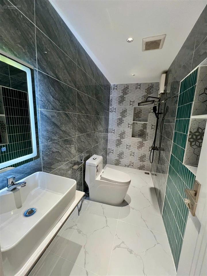 Chính chủ gửi em lộc bán căn hộ chung cư green river quận 8, dt 76m2, 2pn/2wc full nt, shr!