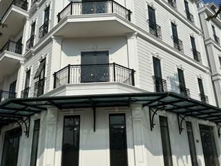 Thêm 1 căn liền kề hoài đức, dt 80m, 5 tầng xây thô đã hoàn thiện bên ngoài, mt 5m, vỉa hè, ô tô...