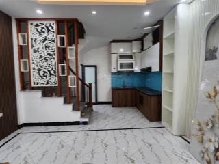 Bán nhà bắc từ liêm  giá 5 tỷ hơn  ngõ to ôtô ra vào  nhà mới đẹp  về ở luôn  sổ đỏ đầy đủ đẹp