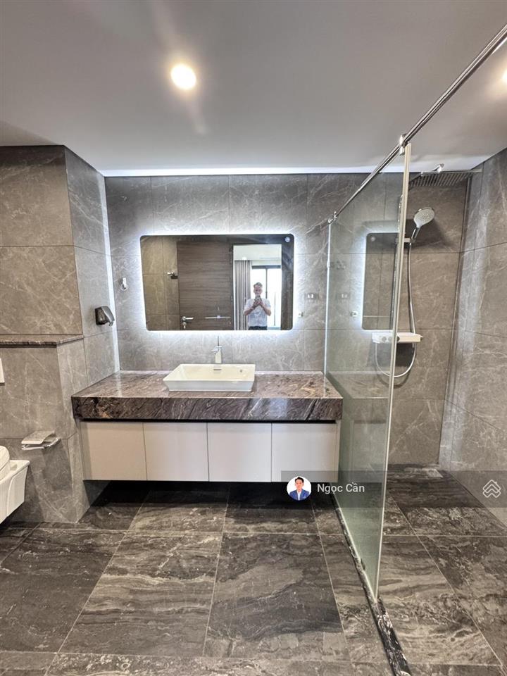 Cho thuê căn hộ, noble crystal riverside116m2giá chỉ 14tr/thview thoáng em ngọc cần