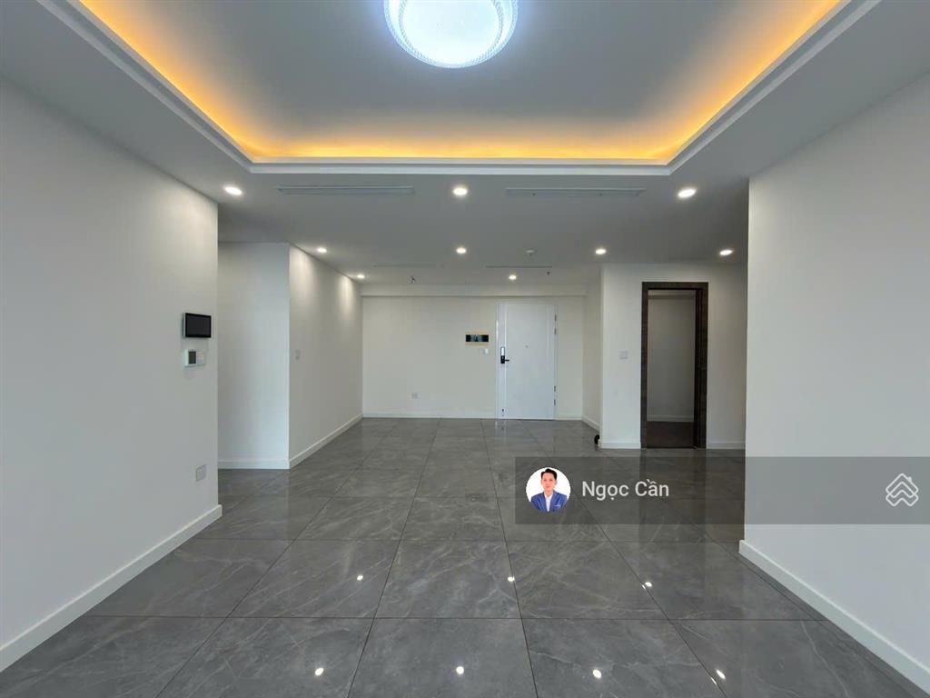 Cho thuê căn hộ 2pn + 1 kho, 138m², giá tốt 17tr/th miễn phí quản lí, đặc biệt view trọn pháo bông