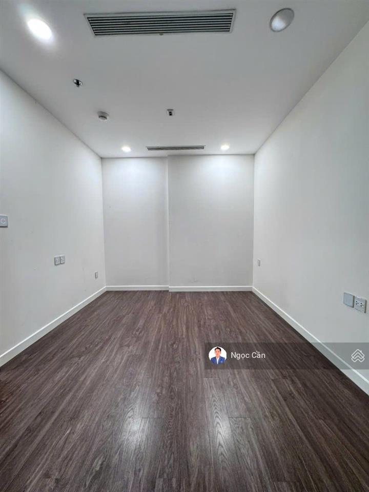 Hot, bán gấp căn hộ  tòa s1 2pn  75m2 giá tốt  5tỷ600 tại sunshine sky city. liền kề phú mỹ hưng