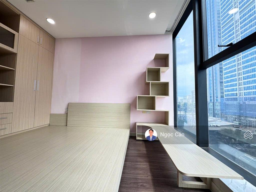 Hot, bán gấp căn hộ  tòa s1 2pn  75m2 giá tốt  5tỷ600 tại sunshine sky city. liền kề phú mỹ hưng