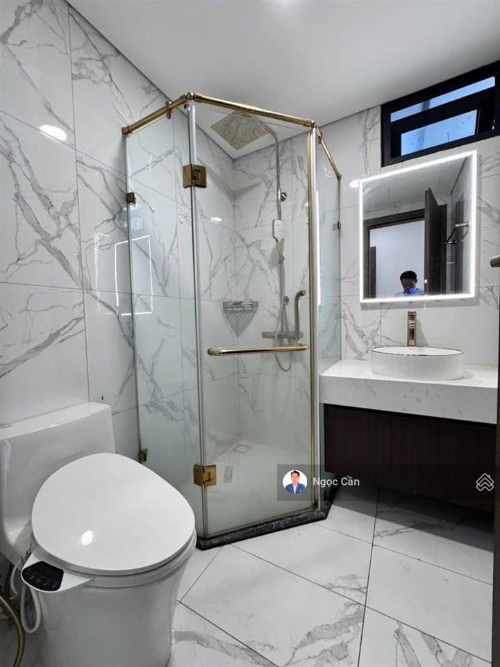 Hot, bán gấp căn hộ  tòa s1 2pn  75m2 giá tốt  5tỷ600 tại sunshine sky city. liền kề phú mỹ hưng