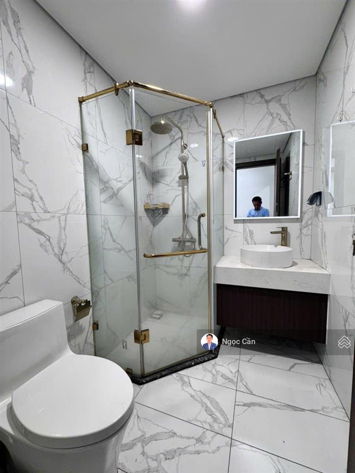 Hot, bán gấp căn hộ  tòa s1 2pn  75m2 giá tốt  5tỷ600 tại sunshine sky city. liền kề phú mỹ hưng