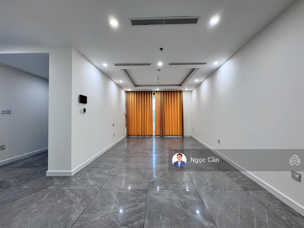 Căn hộ 2pn116m2giá chỉ 16tr/thview sông mát mẻ tại noble crystal riverside