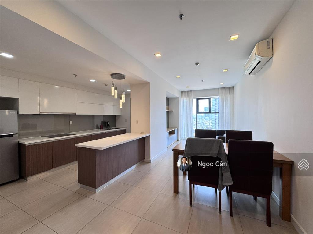 Cho thuê căn hộ 2pn+1kho 123mfullgiá 16tr/th vào ở ngay tại noble crystal riverside q7