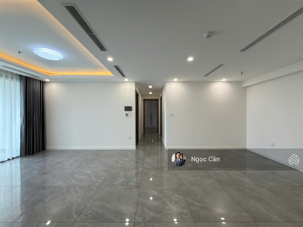 Cho thuê căn hộ 2pn+1 kho, 138m², giá tốt 17tr/th, miễn phí quản lí, đặc biệt view trọn pháo bông
