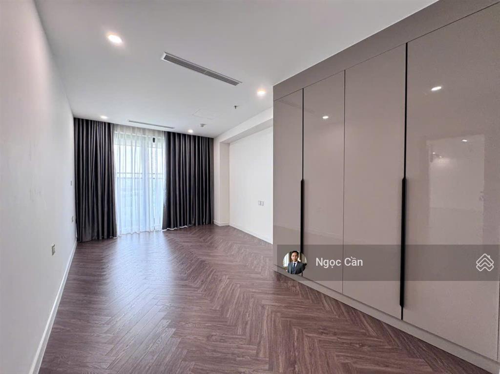 Hot, cho thuê căn hộ mới bàn giao tòa b2pn122m216tr/thview sông tại noble crystal riverside