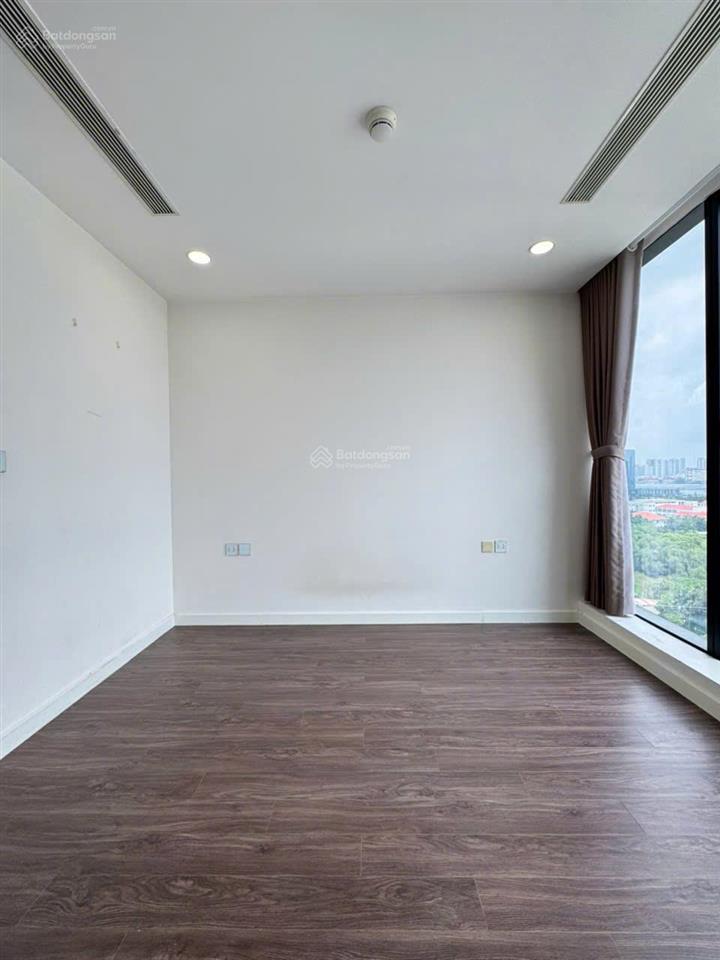 Bán cănvpđntoà s12pn70mgiá 4tỷvị trí đẹp sunshine sky,liền kề phù mỹ hưng