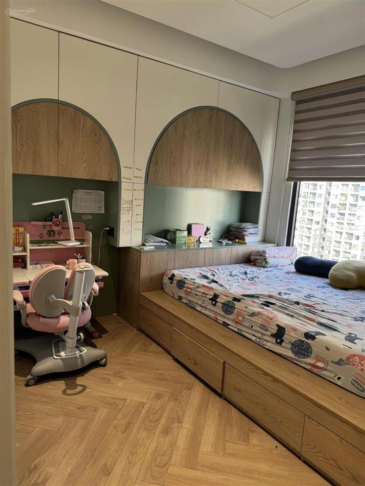 Bán căn 3 ngủ 81m2 sa5  chỉ 5,2 tỷ. ban công đn, view bể bơi 4 mùa, sẵn sổ, hỗ trợ bank