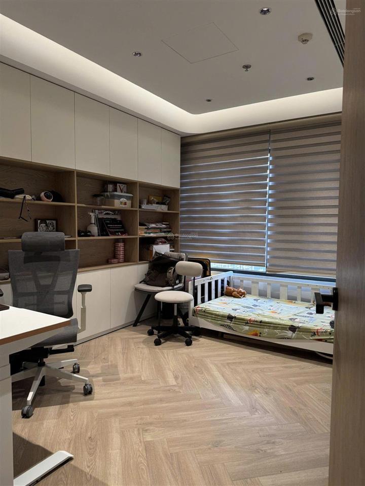 Bán căn 3 ngủ 81m2 sa5  chỉ 5,2 tỷ. ban công đn, view bể bơi 4 mùa, sẵn sổ, hỗ trợ bank
