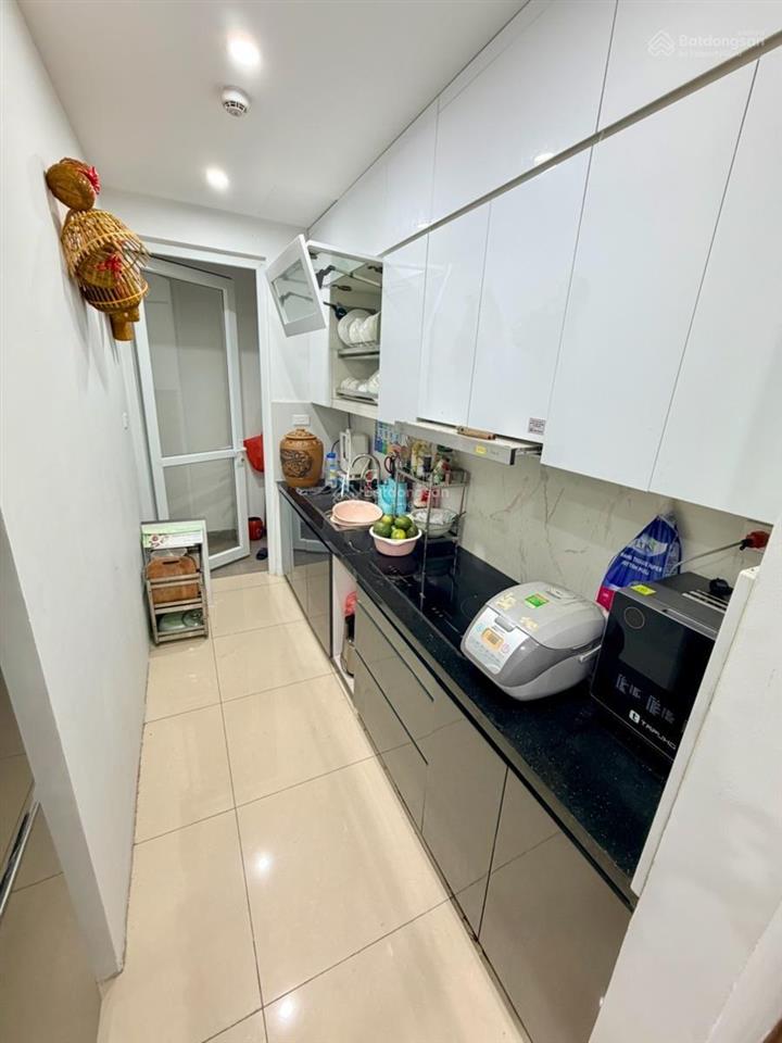 Bán gấp căn hộ chung cư 72m2 nguyễn tuân, 6,6 tỷ vnd
