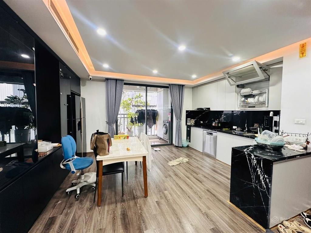 Bán gấp căn hộ chung cư tố hữu, thanh xuân, 131m2, 9,8 tỷ