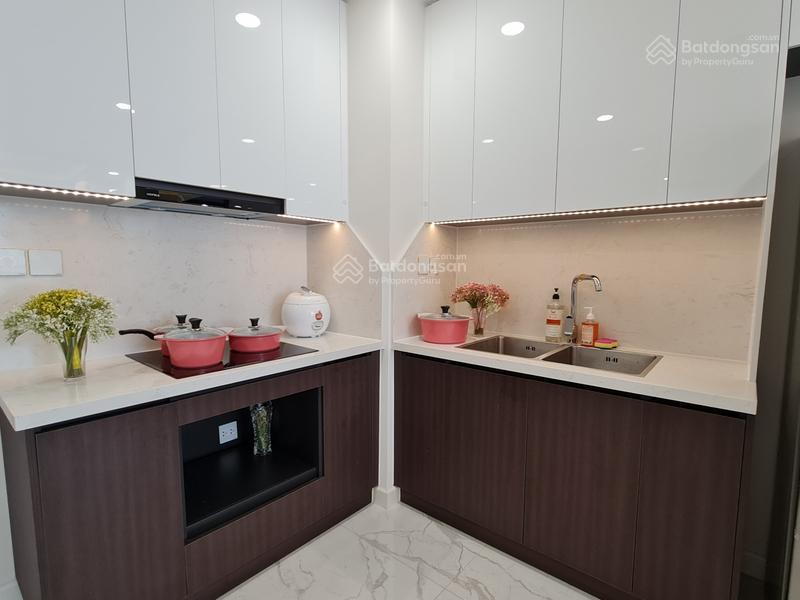 Bán chung cư đầy đủ nội thất 2 phòng ngủ 2 vệ sinh
