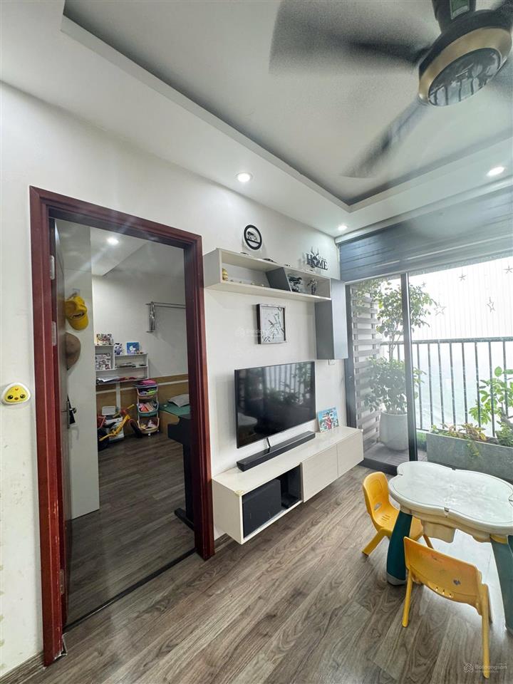 Green stars  chính chủ cần bán căn 74m2 ban công ngắm pháo hoa