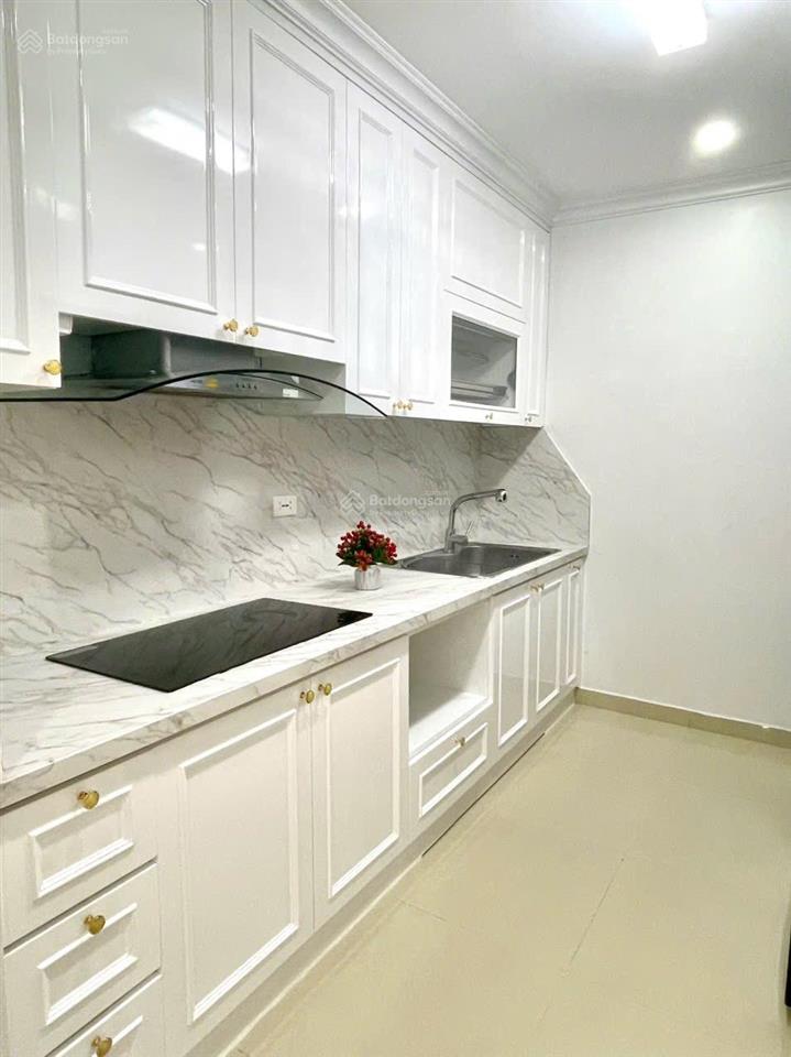 Chính chủ cần bán căn góc 3ngủ nội thất thiết kế tại goldmark city