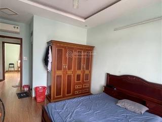 Cần bán nhà 3 tầng, ngã tư gò mây, 4m x 20m, giá chỉ hơn 5tỷ