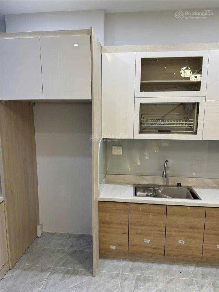 Bán nhà 3 tầng võ văn ngân  ngang 5m  kinh doanh đỉnh  sát chợ thủ đức