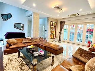 Siêu phẩm biệt thự vườn đào diện tích 236m2, mặt tiền 15m, giá 123 tỷ