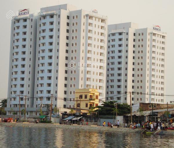Bán căn hộ 2pn chung cư 481 ba đình view sông  giá 2 tỷ 050 triệu