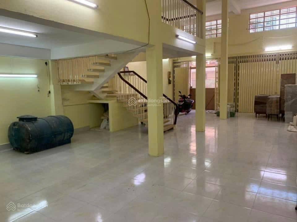 Lạc long quân  quận 11  hẻm xe tải thông  4 tầng  8 x 16m  giá 16.8 tỷ tl