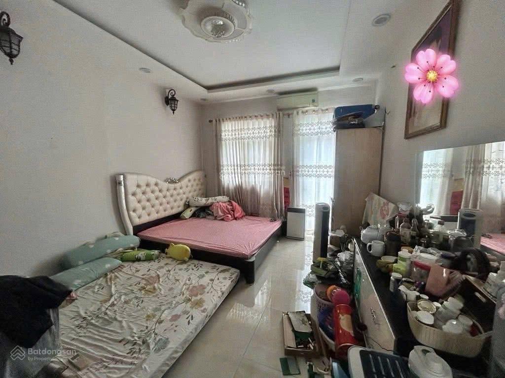 Hàn hải nguyên  quận 11  sát mặt tiền  hẻm 8m thông  4 tầng  giá 7.x tỷ tl
