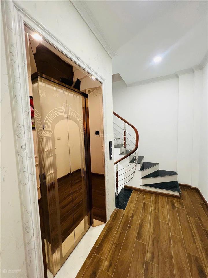 Bán nhà 7 tầng thang máy, phố chùa bộc, q.đống đa, dt58m2, mt5m. 30m ra phố, kinh doanh. g.19,2 tỷ